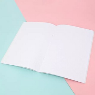 Тетрадь в розовую клетку А4 'Живи' 4