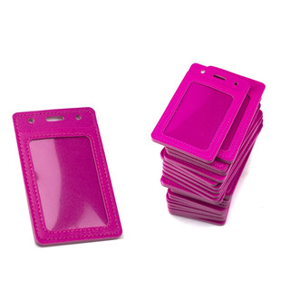 Бейдж вертикальный ярко-розовый Alingar, 68 х 110 мм, ПВХ, ок...