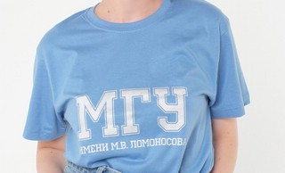 Футболка с надписью МГУ имени М.В. Ломоносова на русском языке 2