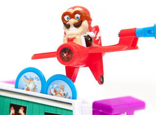 Настольная игра Лётчик Луи (Loopin' Louie) 5