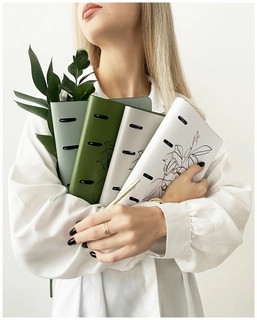 Тетрадь на кольцах Bloom, 120 листов, клетка, зеленый 6