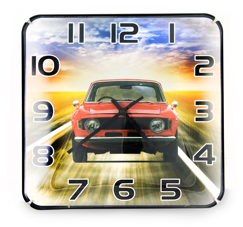 Часы настенные квадратные 'Машина'
