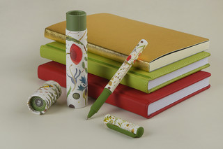 Ручка шариковая DreamWrite 'Flora.Bloom flowers' 0.7 мм, в футляре, в ассортименте 8
