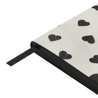 Ежедневник А6 'Black&White, Сердечки' 80 листов, недатированный 4