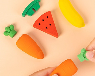 Ластик Deli 'Морковка' 2