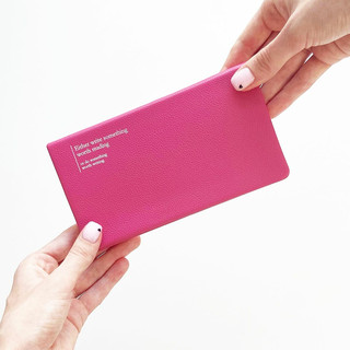 Датированный еженедельник планер 2025 Infolio 'Prague', А6 на 64 листа, мягкая обложка из экокожи, розовый 2