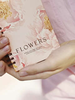 Маленький блокнот для записей на спирали beSmart 'Peony', А6 на 100 листов в клетку, твердая обложка 6