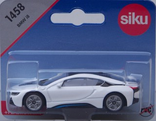 Модель автомобиля BMW i8 2