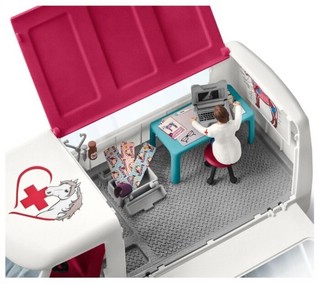 Schleich Игровой набор Визит ветеринара в центр верховой езды 42381 7