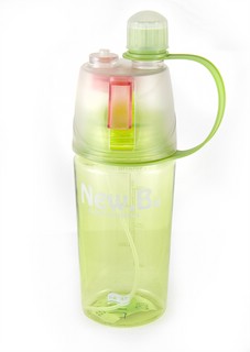 Бутылочка-спрей для воды 'New Button' 400 мл