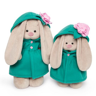 Зайка Ми в изумрудном пальто с розовым цветочком 32 с 4