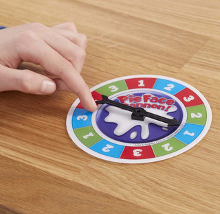 Hasbro Games Игра настольная Пирог в лицо пушка 4