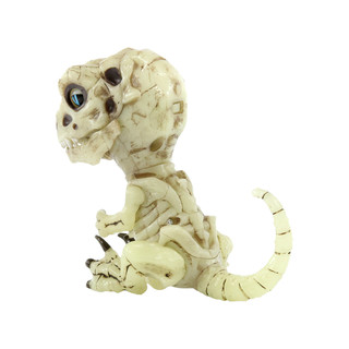 Fingerlings. Интерактивная игрушка Скелетон 'Глуум' 4