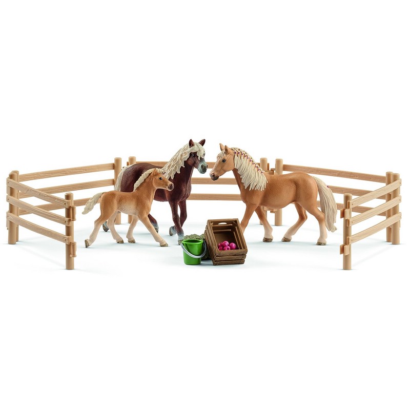 Schleich Набор фигурок Семья породы Хафлингер на пастбище, 72131