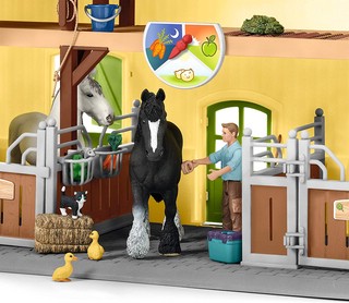 Schleich Игровой набор Конюшня 42485 6
