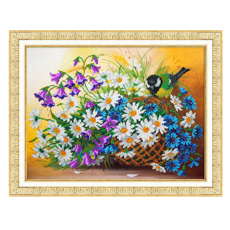 Набор для вышивания бисером 'Поле в лукошке' 38х28 см