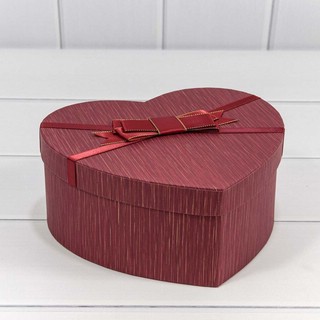 Коробка фигурная 'Сердце' с бантом, 16х14х6 см, винный