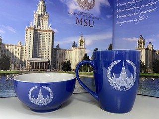 Чаша с гербом МГУ имени М.В. Ломоносова, цвет синий 3
