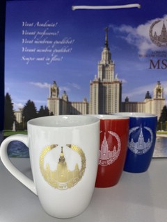 Кружка c изображением герба МГУ имени М.В. Ломоносова белая 2
