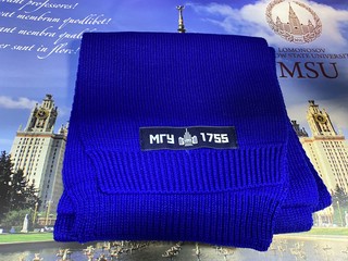 Шарф с логотипом МГУ имени М.В. Ломоносова на шевроне, синий