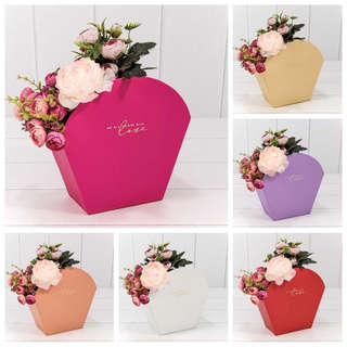 Коробка 'Ваза для цветов' (Do all things with love) 24х21х14 ...