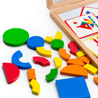 Магнитная доска Djeco 'Геоформ' с набором магнитных фигур 3