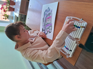 Конкурс Рисуем рюкзак будущего!, Агапова Елена 2