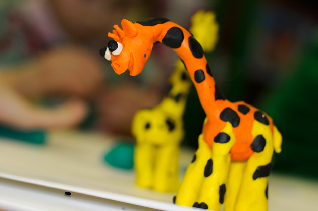 Пластилиновый жираф, лепка из пластилина