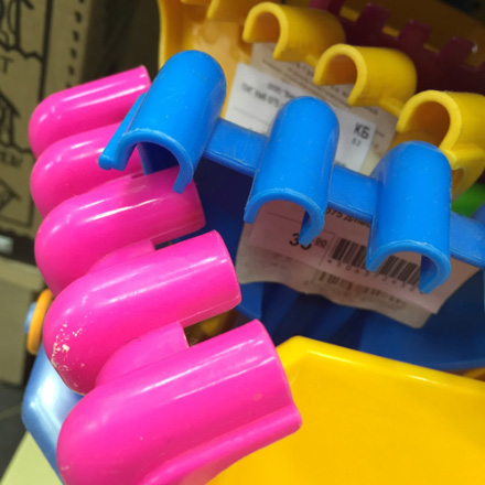 Грабельки и лопатки для игр в песочнице