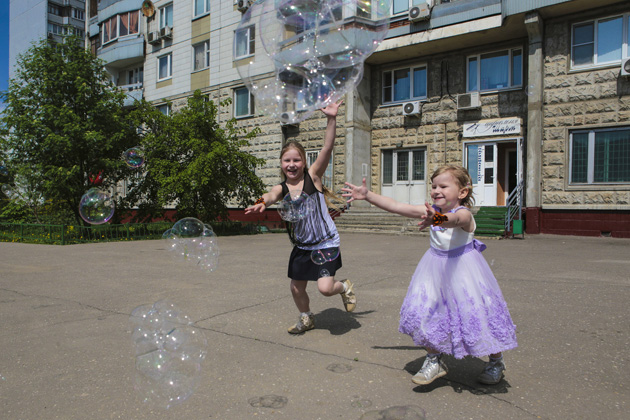 Соревнования по мыльным пузырям, Курс Молодого Бойца