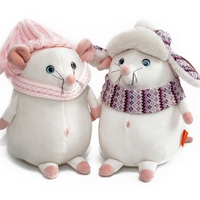 Мягкие игрушки Белые мыши в шапочке и шарфе
