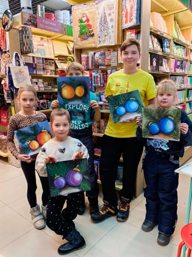 Новогодние рисунки в Белом Кролике